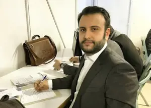 سلطانی‌فر: زنوزی حرف‌هایش را در دادگاه ثابت کند