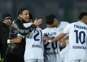 تساوی یک نیمه‌ای گل‌گهر و فجر بدون موقعیت گل!