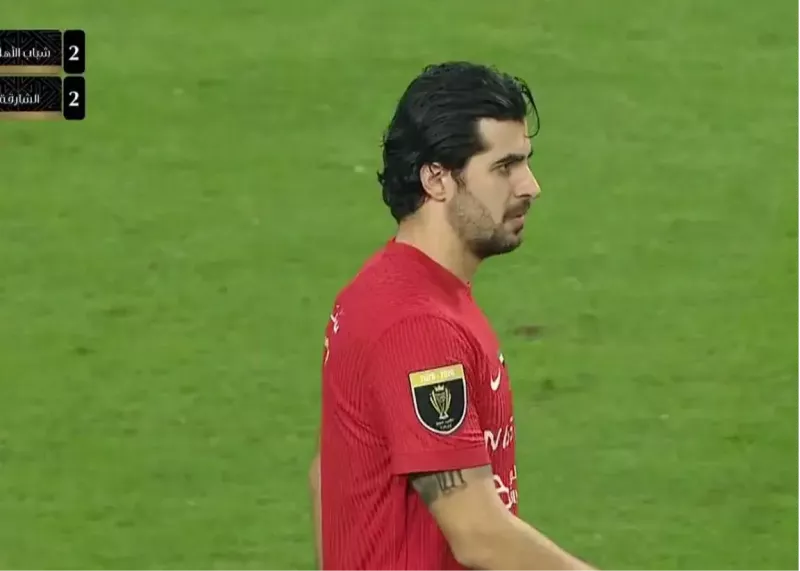 سعید یک اینچ تا تغییر سرنوشت مورایس! (عکس)