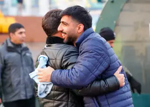 استقلالی‌ها تارتار را به آغوش کشیدند (عکس)