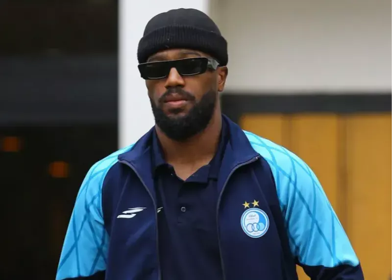 مرد تنومند در استقلال فیکس شد!