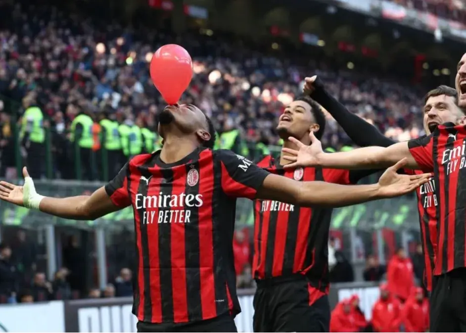 میلان با رکورد ۳۳ سال پیش برابری کرد