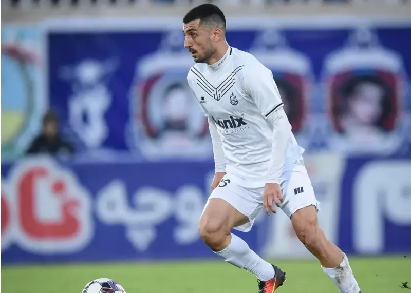 علی‌نژاد: تراکتور زخم خورده و گول نمی‌خوریم!