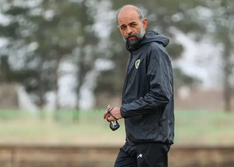 02nmiuvs9.webp?w=800