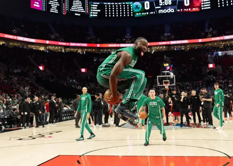 ‏جیلن براون به رکورد افسانه‌ای لری برد رسید!