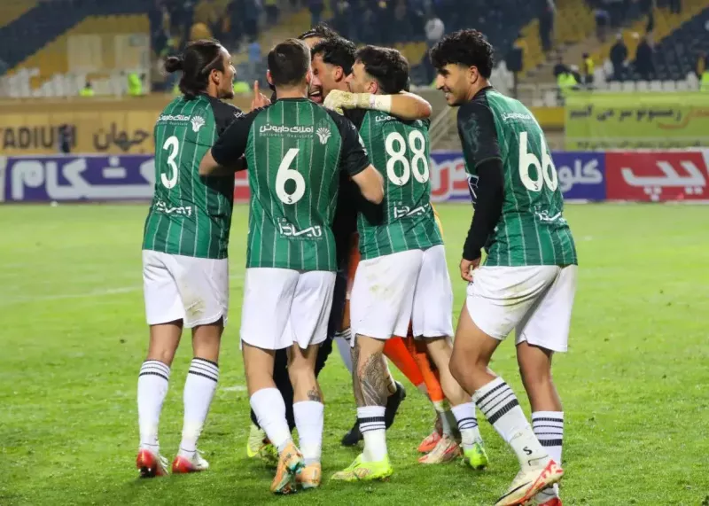 رکورد تفاوت امتیازی لیگ برتر متعلق به خرم آباد!