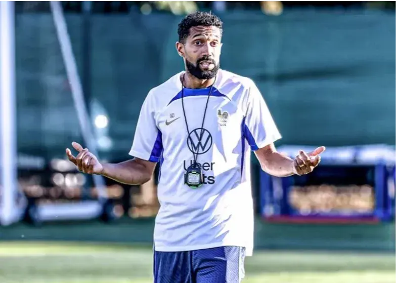 ستاره سابق آرسنال و سیتی، سرمربی تیم امباپه شد