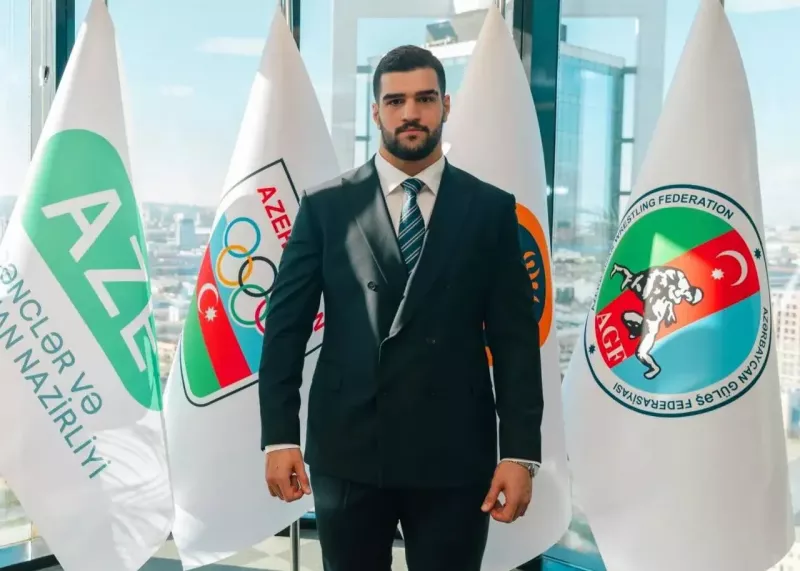 اولین واکنش ستاره کشتی ایران به انتقال جنجالی