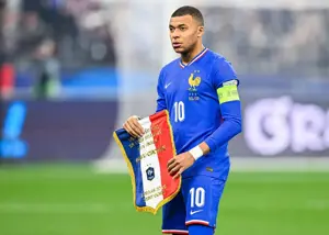 برکناری پلیس فرانسوی به اتهام دریافت پول از امباپه!