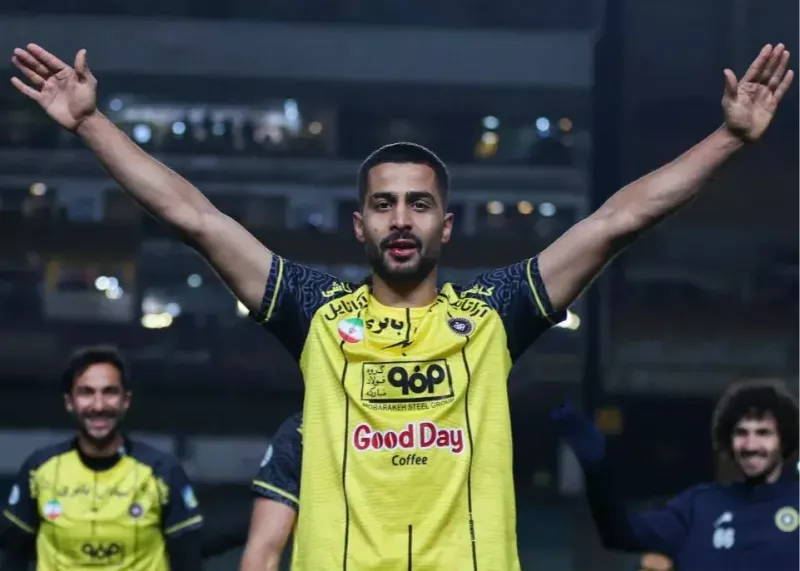 عارف با ساخت گل و دهان خونی مقابل استقلال(عکس)