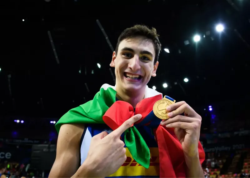 رسمی از FIVB: این شما و این بهترین بازیکن جهان 