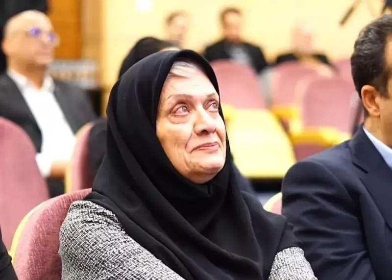 اشک همسر پورحیدری در مجمع فدراسیون درآمد(عکس)