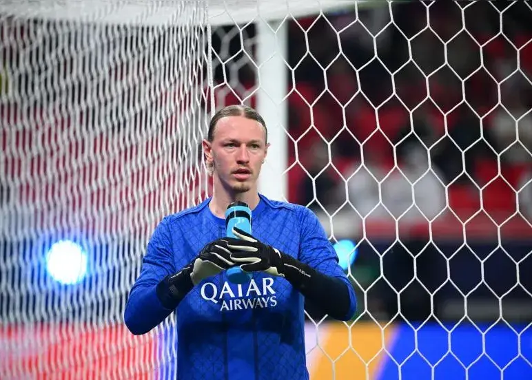 ارتش انریکه در سرمای استخوان‌سوز به خط شد