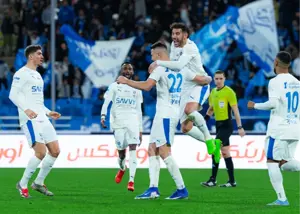 الهلال برد و به دو قدمی النصر رسید