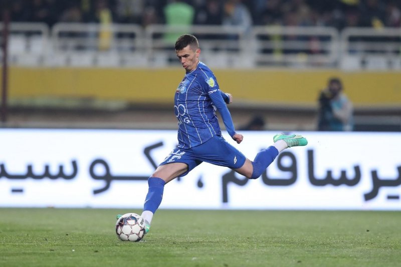 سیدحسین ششمین قربانی آسانی از روی نقطه پنالتی