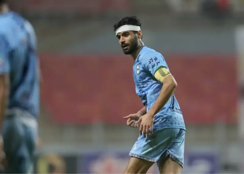 کاپیتان پدیده لیگ درخواست جدایی داد