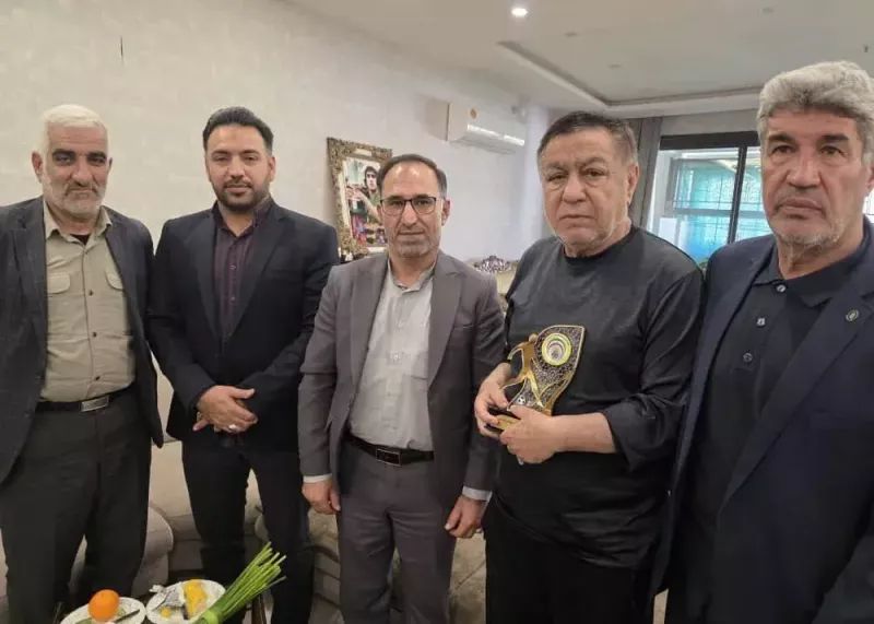 چند بیت شعر و غزل مهمان شاغلام( عکس)