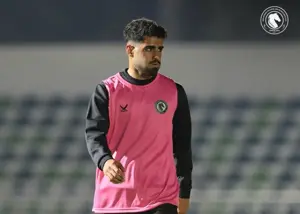 پدیده لیگ در کیش میدود! (عکس)