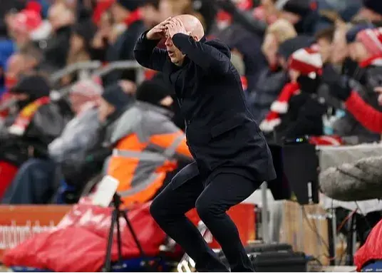 خسته و بیمار: لیورپول جادویش را از دست داد