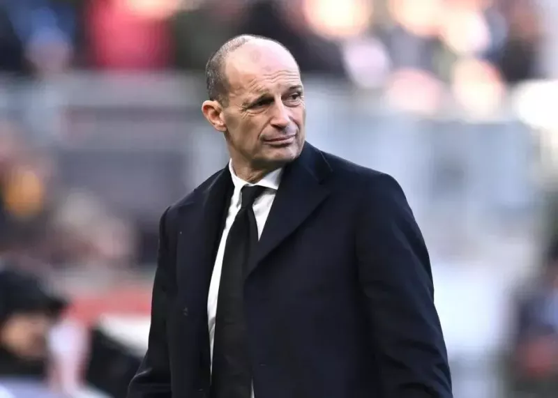 خدا را شکر روز دوم سال جدید بازی داریم!