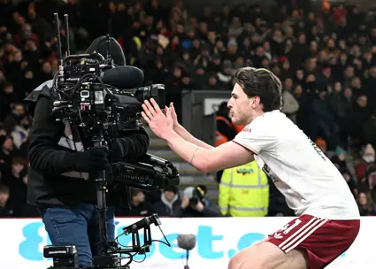 پادشاه لندن: تخریب‌چی با دستکش مخملی!