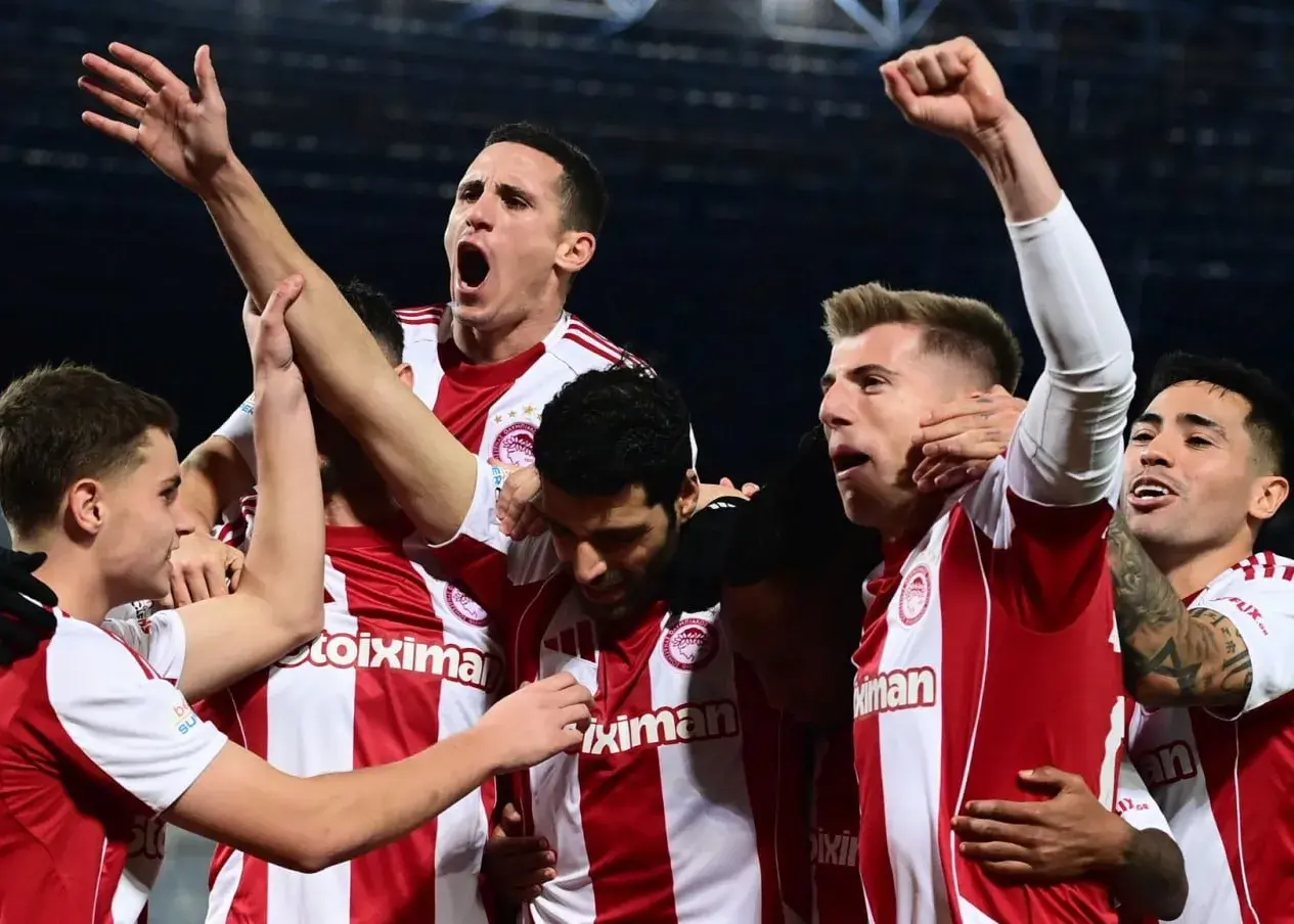 پنالتی، پاداش نمایش آکروباتیک طارمی در سوپرجام