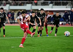 پنج گلر هم نمیتوانستند پنالتی طارمی را مهار کنند