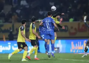 تکل هوایی آریا را بارها باید دید