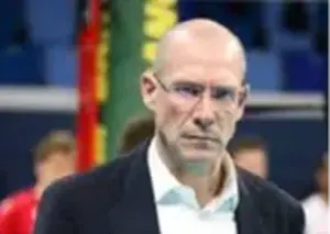 سرمربی ایران و قهرمان جهان: سورپرایزی در کار نبود