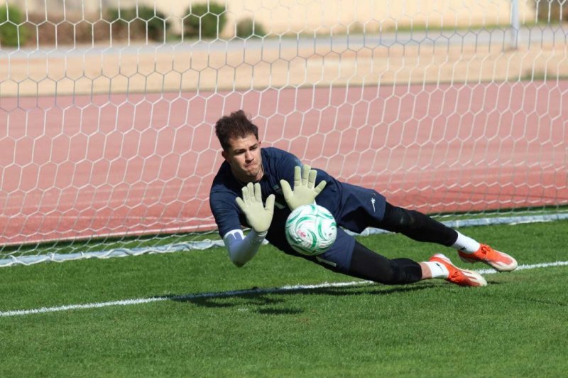 شیرجه خلیفه برای درخشش در آسیا (عکس)