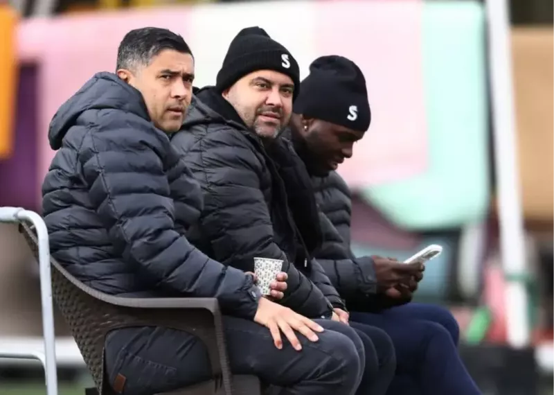 خارجی گلزن لیگ در کنار مربی محبوب (عکس)