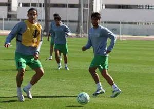 شماره 10 ایران با ساخت گل منتظر آسیا (عکس)