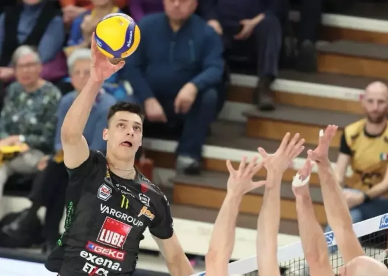 فدراسیون جهانی والیبال: این بازی وحشیانه بود!