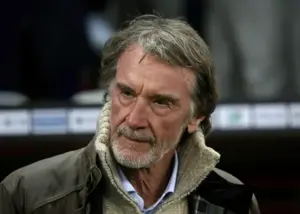 مالک یونایتد سوژه خنده شد!