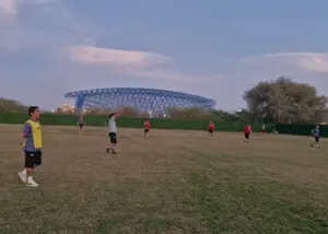 عجیب‌ترین بازی دوستانه در جزیره کیش!