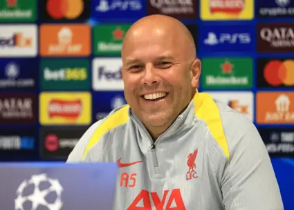 اشلوت خسته شد: ژابی آلونسو به من زنگ زد!