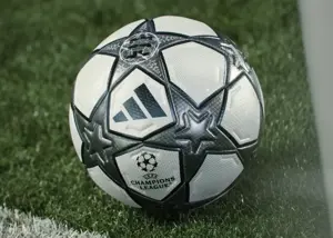 رسمی: رونمایی از توپ جدید لیگ قهرمانان