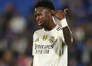 آب پاکی روی دست چلسی: وینی در رئال می‌ماند