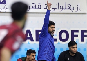 سرمربی پالایش نفت: نگذاشتم بازیکن خاطی تمرین کند