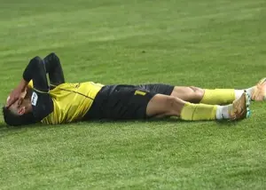 شاید ستاره سپاهان رباطش را جراحی نکند