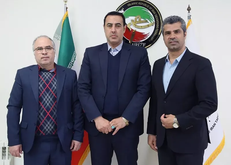 هادی ساعی فدراسیون تکواندو را تحویل داد