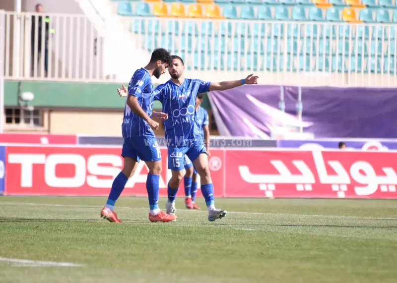 فولاد هرمزگان 0 - استقلال 2: صعود بی‌دردسر