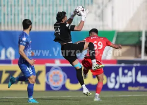 حبیب آماده فیکس شدن جلوی تراکتور