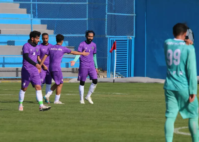 پیکان با درخشش ستاره استقلالی امیدهایش را برد