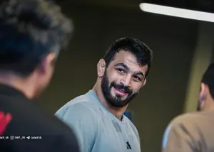 شیرشاه اینجاست، بازگشت فوق ستاره به خانه(عکس)