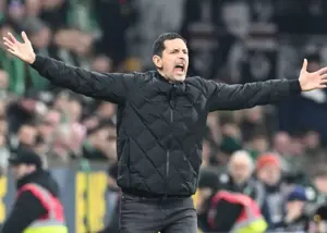 سرمربی فرانکفورت اخراج شد