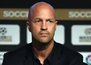 کرویف سرمربی آژاکس بحران‌زده!