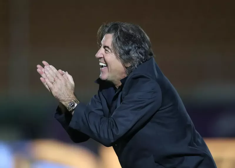 ساپینتو: 12 روز است که مدیران به من زنگ نزده‌اند!