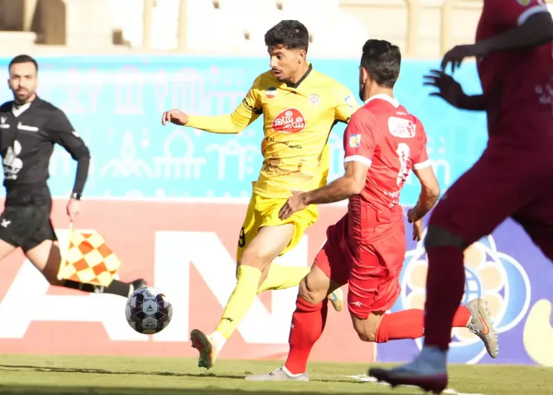 ملی‌پوش فجر برای باخت پرسپولیس آمد (عکس)