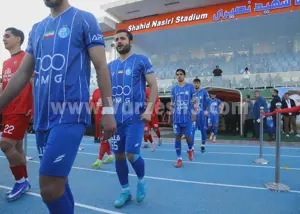 عارف، سورپرایز بزرگ استقلال برابر تراکتور